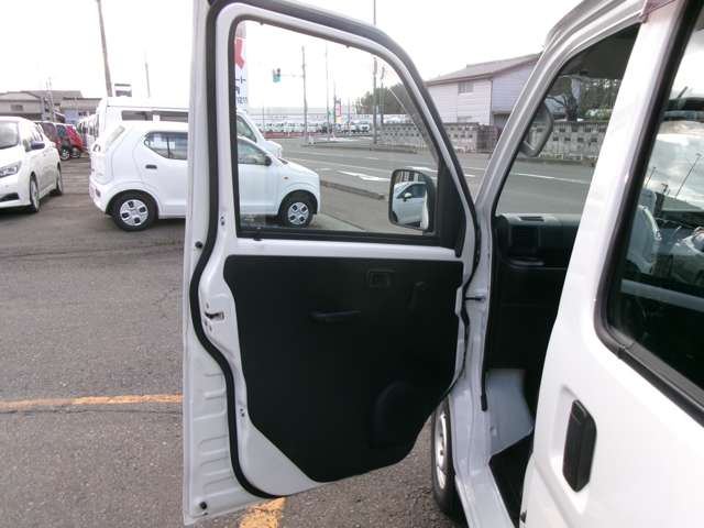 ダイハツ ハイゼットカーゴ ６６０ スペシャル ４ＷＤ R2年 () 99
