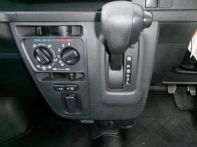 ダイハツ ハイゼットカーゴ ６６０ クルーズ ＳＡＩＩＩ ハイルーフ ４ＷＤ H30年 () 99
