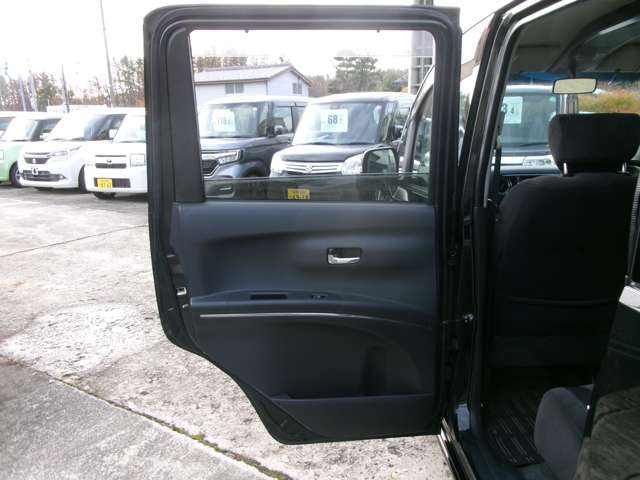 ダイハツ タント　エグゼ ６６０ カスタムＲＳ ４ＷＤ H24年 () 99