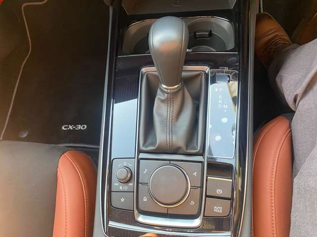 マツダ ＣＸ−３０ １．８ ＸＤ レトロスポーツエディション ディーゼルターボ R5年 (近畿) 99
