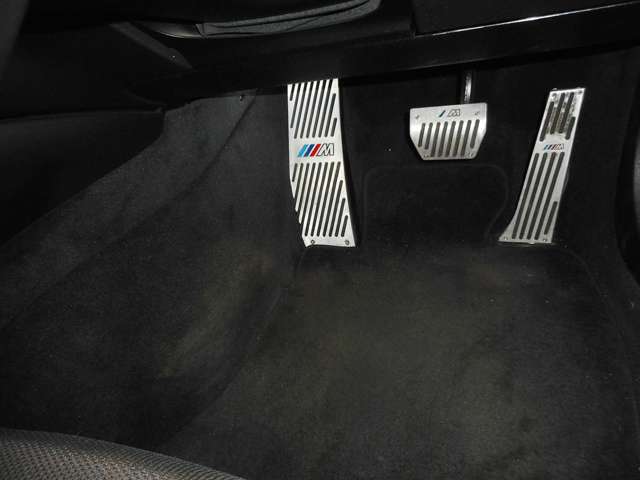 ＢＭＷ ５シリーズ ５２３Ｉ Ｍスポーツパッケージ H24年 () 99