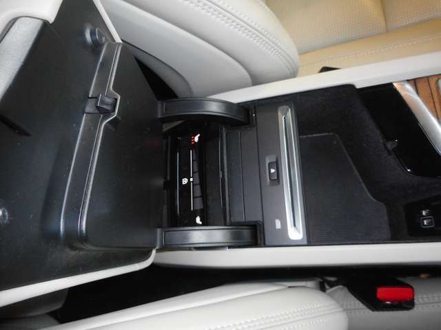ボルボ ＸＣ９０ Ｄ５ ＡＷＤ インスクリプション ディーゼルターボ ４ＷＤ R2年 () 99