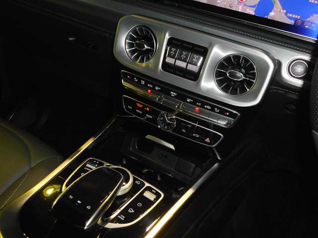 メルセデスベンツ Ｇクラス Ｇ４００Ｄ ＡＭＧライン ディーゼルターボ ４ＷＤ R4年 () 99