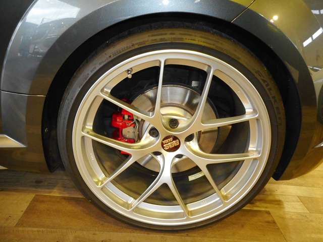 アウディ ＴＴＳ ２．０ ４ＷＤ R2年 () 99