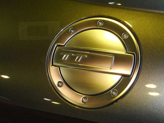 アウディ ＴＴＳ ２．０ ４ＷＤ R2年 () 99