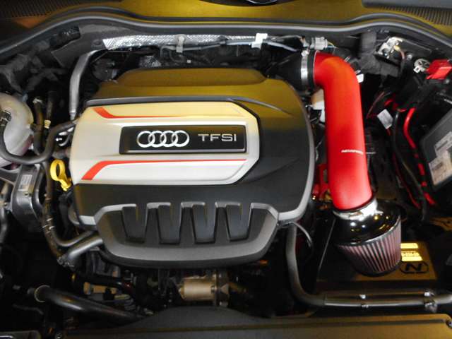 アウディ ＴＴＳ ２．０ ４ＷＤ R2年 () 99