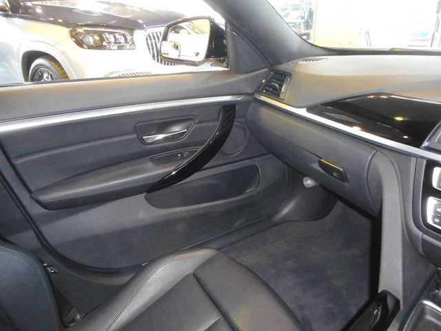 ＢＭＷ ４シリーズ ４２０Ｉ スタイルエッジ Ｘドライブ ４ＷＤ H27年 (近畿) 99