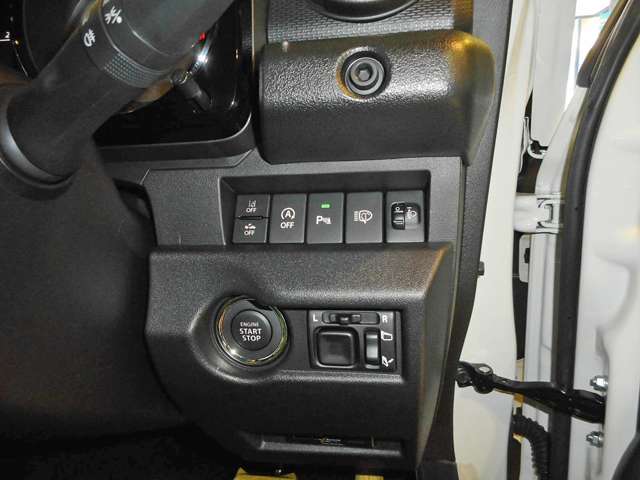 スズキ ジムニー　ノマド １．５ ＦＣ ４ＷＤ R7年 () 99