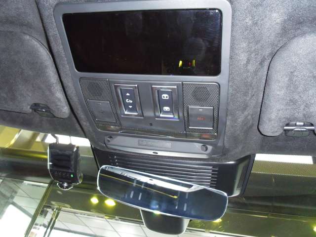 ジャガー Ｆペイス Ｒダイナミック ＨＳＥ ２．０Ｌ Ｐ２５０ ４ＷＤ R3年 () 99