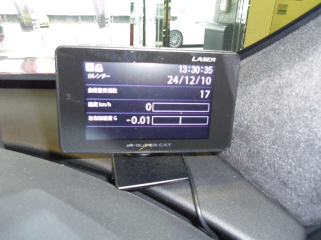 ジャガー Ｆペイス Ｒダイナミック ＨＳＥ ２．０Ｌ Ｐ２５０ ４ＷＤ R3年 () 99