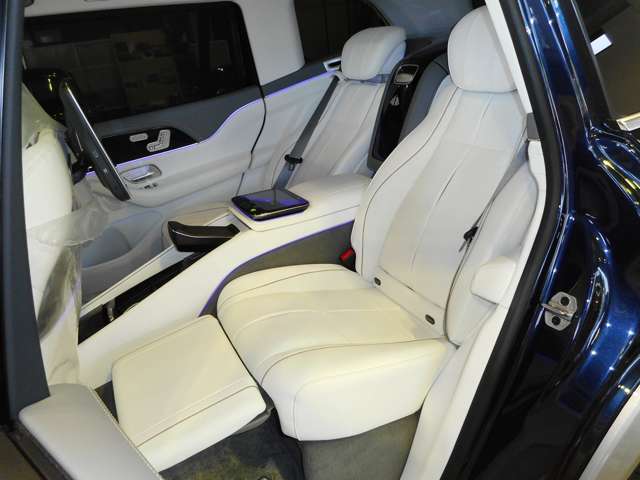 メルセデスベンツ ＧＬＳ ６００ ４マチック エディション１００ （ＩＳＧ搭載モデル） ４ＷＤ R4年 () 99