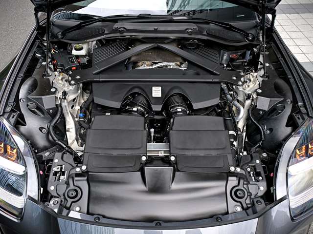 アストンマーティン ヴァンテージ ４．０ R7年 () 99