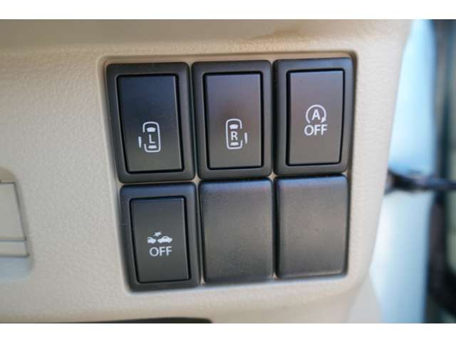 スズキ スペーシア ６６０ Ｔ レーダーブレーキサポート スマートフォン連携ナビゲーション装着車 H25年 () 99