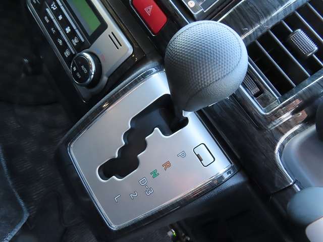 トヨタ ハイエースバン キャンピングカー H26年 (関東) 99