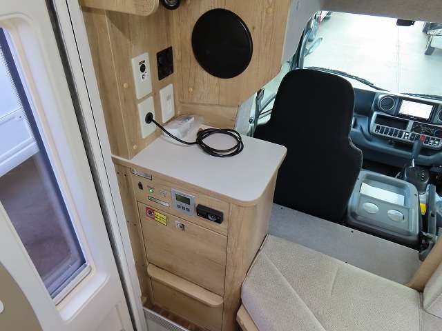 トヨタ カムロード キャンピングカー R3年 (関東) 99