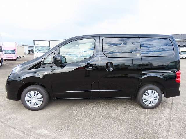日産 ＮＶ２００バネット １．６ １６Ｘ－２Ｒ R8年 (関東) 99