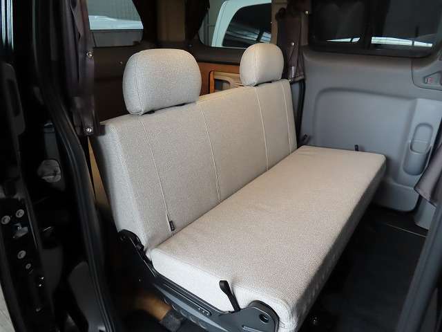 日産 ＮＶ２００バネット １．６ １６Ｘ－２Ｒ R8年 (関東) 99