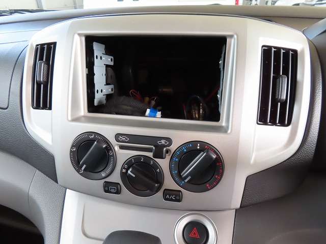 日産 ＮＶ２００バネット １．６ １６Ｘ－２Ｒ R8年 (関東) 99