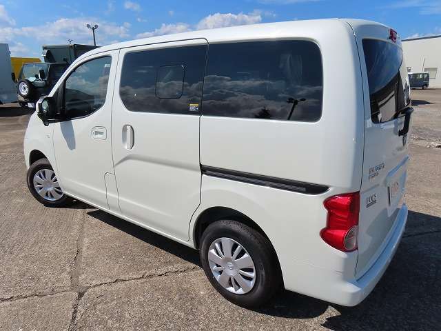 日産 ＮＶ２００バネット １．６ １６Ｘ－２Ｒ R8年 (関東) 99