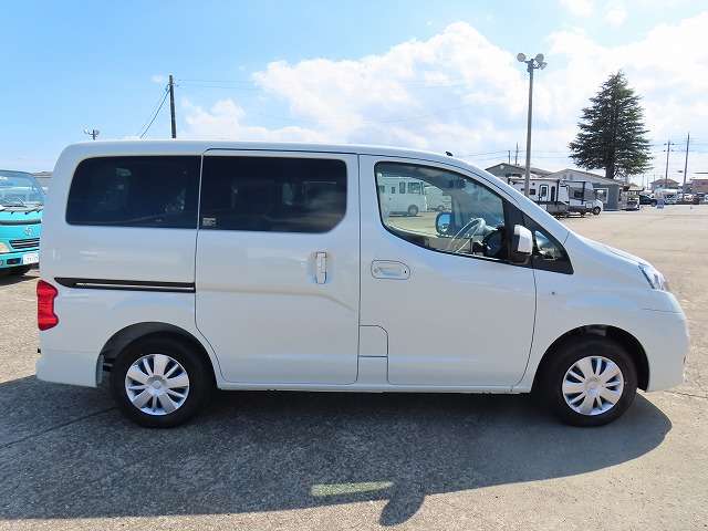 日産 ＮＶ２００バネット １．６ １６Ｘ－２Ｒ R8年 (関東) 99