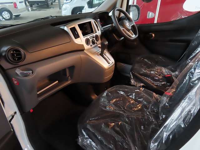 日産 ＮＶ２００バネット １．６ １６Ｘ－２Ｒ R8年 (関東) 99
