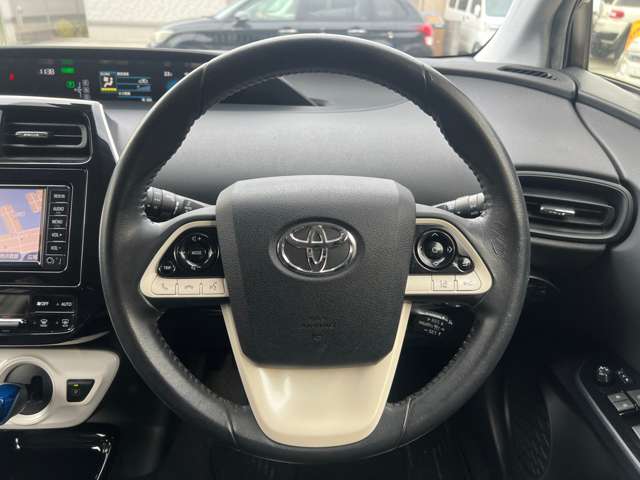 トヨタ プリウス １．８ Ｓ セーフティ プラス H30年 (近畿) 99
