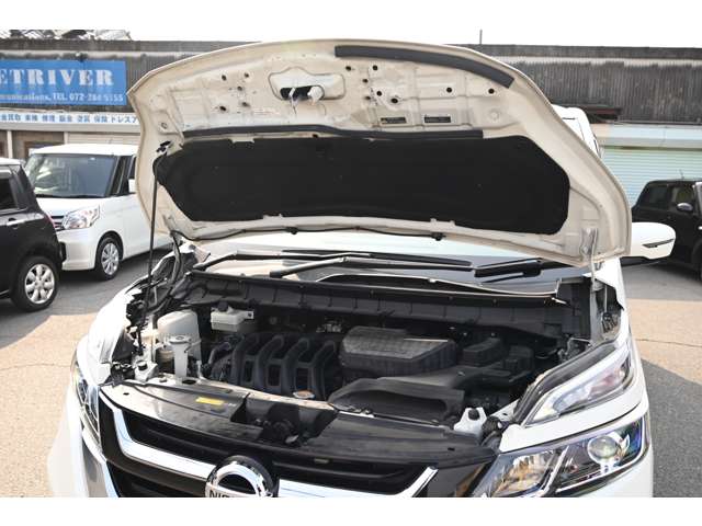 日産 セレナ ２．０ Ｘ H29年 (近畿) 99
