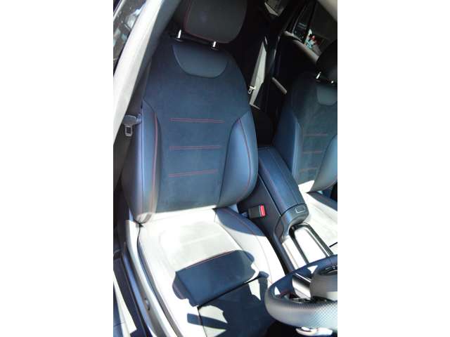 メルセデスベンツ ＧＬＡクラス ＧＬＡ１８０ ＡＭＧラインパッケージ ＭＰ２０２５０２ R7年 (関東) 99