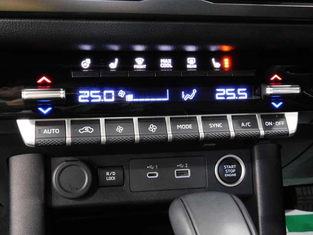 三菱 トライトン ２．４ ＧＳＲ ディーゼルターボ ４ＷＤ R6年 () 99