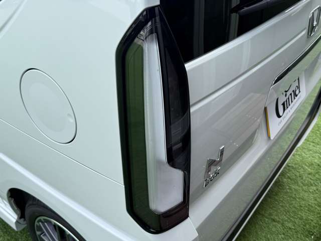 ホンダ Ｎ　ＢＯＸ カスタム ６６０ ターボ R8年 (近畿) 99