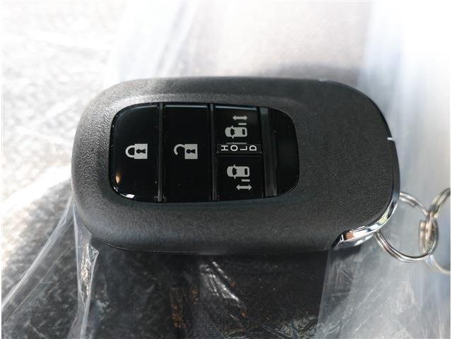 ホンダ Ｎ　ＢＯＸ カスタム ６６０ ブラック スタイル R8年 (東海) 99