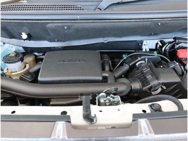 ホンダ Ｎ　ＢＯＸ カスタム ６６０ ブラック スタイル R8年 (東海) 99