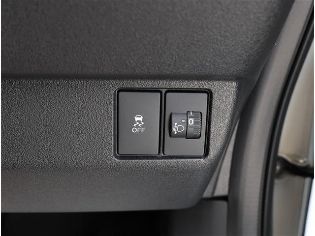 ホンダ Ｎ　ＢＯＸ カスタム ６６０ R8年 (東海) 99