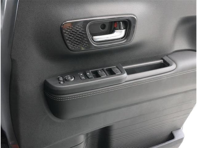 ホンダ Ｎ　ＢＯＸ カスタム ６６０ コーディネートスタイル ２トーン R7年 (東海) 99
