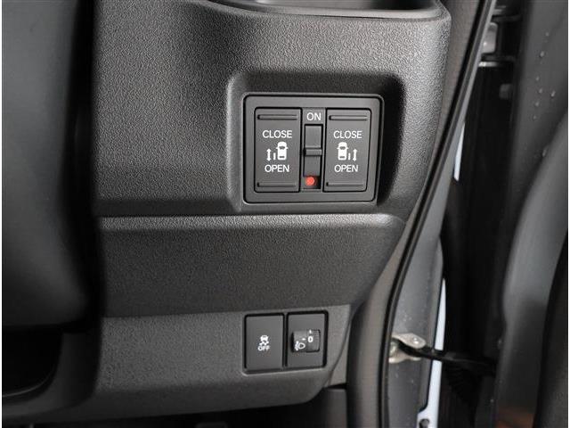 ホンダ Ｎ　ＢＯＸ カスタム ６６０ コーディネートスタイル ２トーン R7年 (東海) 99