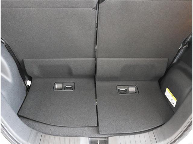 ホンダ Ｎ　ＢＯＸ カスタム ６６０ コーディネートスタイル ２トーン R7年 (東海) 99