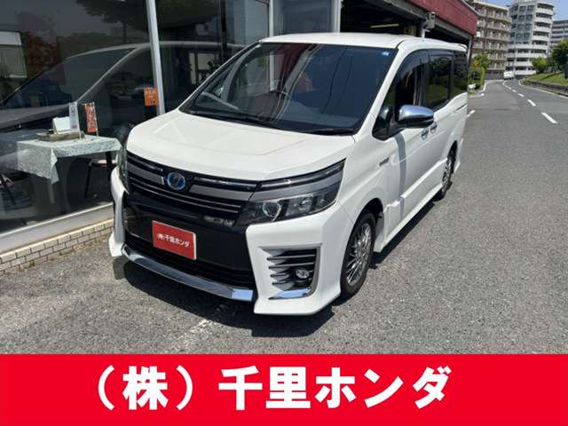 トヨタ ヴォクシー １．８ ハイブリッド ＺＳ 煌ＩＩ H28年 (中国) 99