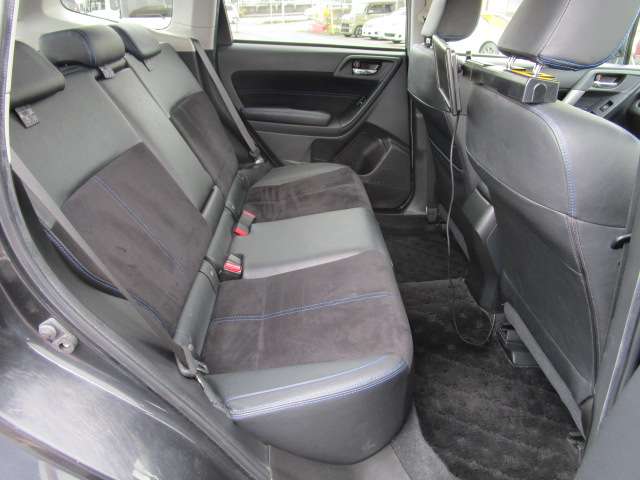 スバル フォレスター ２．０ＸＴ アイサイト アドバンテージ ライン ４ＷＤ H26年 () 99