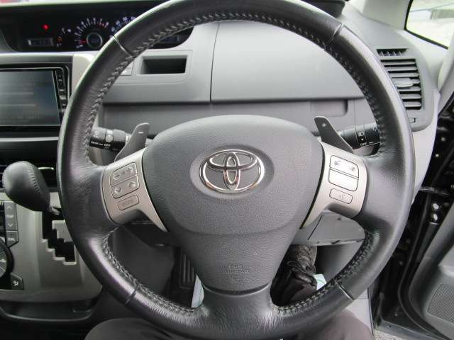 トヨタ ヴォクシー ２．０ ＺＳ H19年 () 99