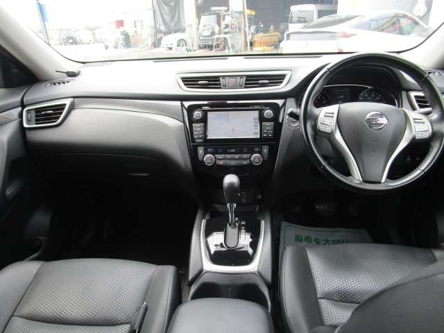 日産 エクストレイル ２．０ ２０ＸＴ エマージェンシーブレーキパッケージ ２列車 ４ＷＤ H28年 () 99