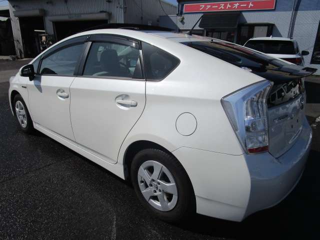 トヨタ プリウス １．８ Ｓ ＬＥＤエディション H23年 () 99