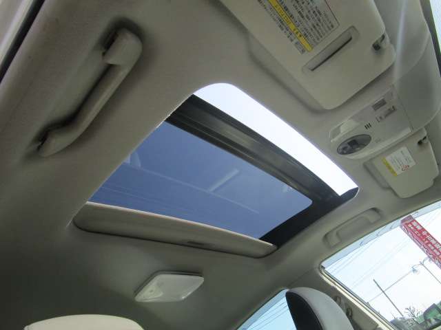 トヨタ プリウス １．８ Ｓ ＬＥＤエディション H23年 () 99