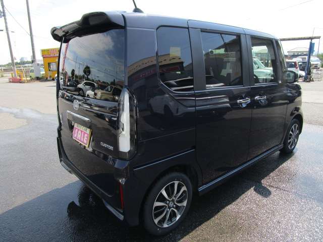 ホンダ Ｎ　ＢＯＸ カスタム ６６０ R6年 () 99