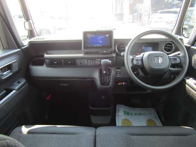 ホンダ Ｎ　ＢＯＸ カスタム ６６０ R6年 () 99