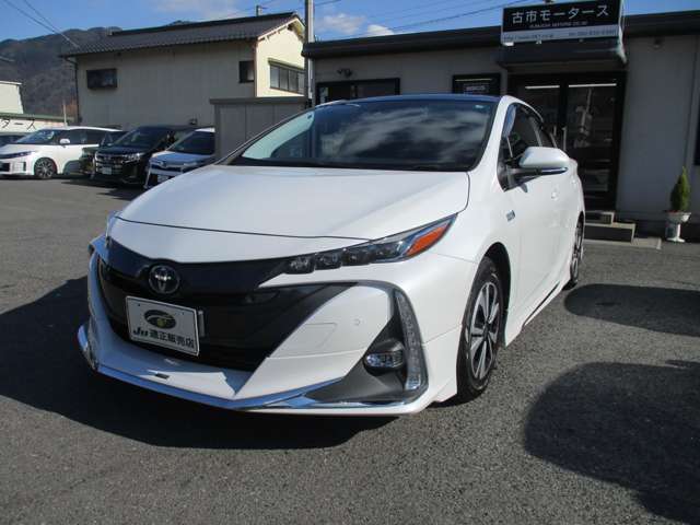 トヨタ プリウスＰＨＶ １．８ Ｓ セーフティパッケージ R3年 (中国) 99