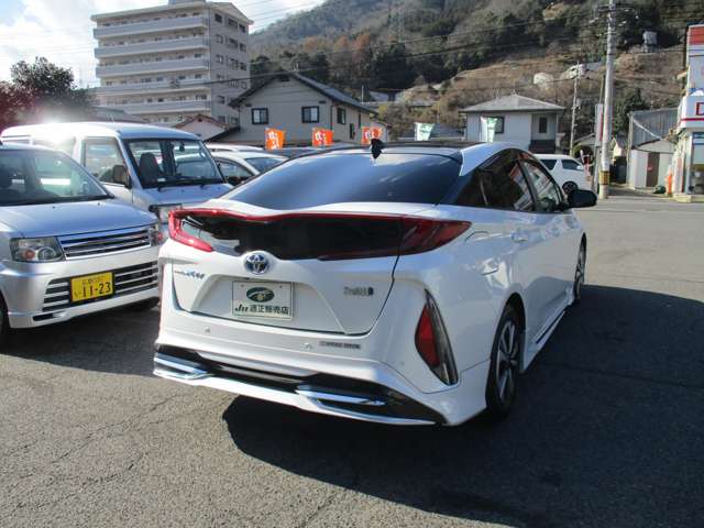 トヨタ プリウスＰＨＶ １．８ Ｓ セーフティパッケージ R3年 (中国) 99