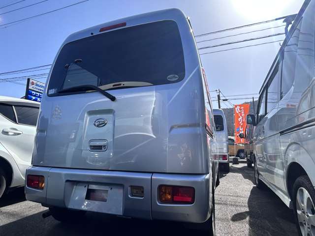 ダイハツ ハイゼットカーゴ ６６０ スローパー リヤシートレス仕様 ４ＷＤ H22年 () 99