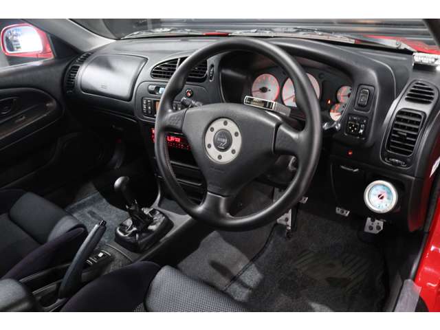 三菱 ランサー ２．０ ＧＳＲ Ｖ ４ＷＤ H10年 (近畿) 99