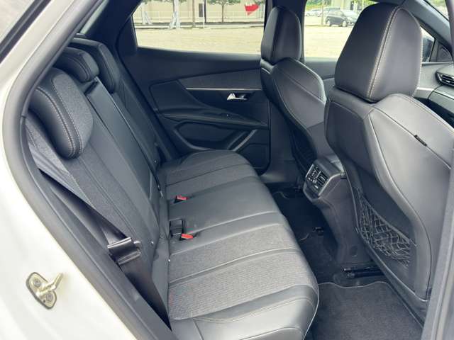 プジョー ３００８ ＧＴライン ブルーＨＤＩ ディーゼルターボ R2年 (甲信越・北陸) 99