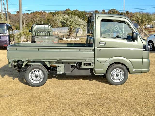 スズキ キャリイトラック ６６０ ＫＣ農繁 ３方開 ４ＷＤ R8年 (関東) 99